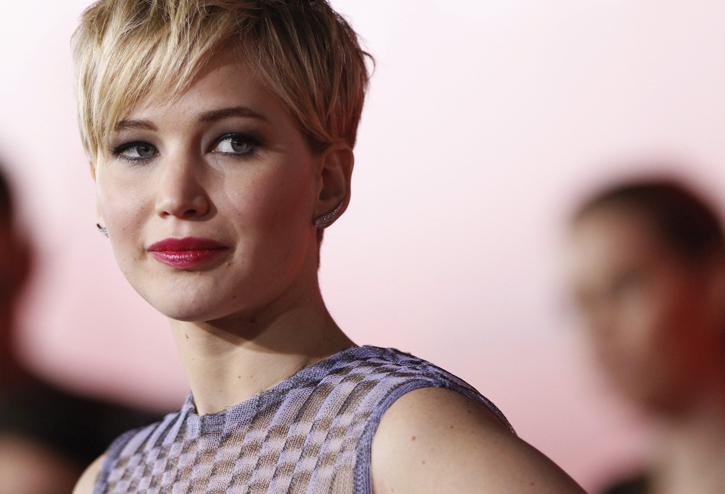 Jennifer Lawrence At Fault In Nude Chan Photo Hack Says Comedian Ricky