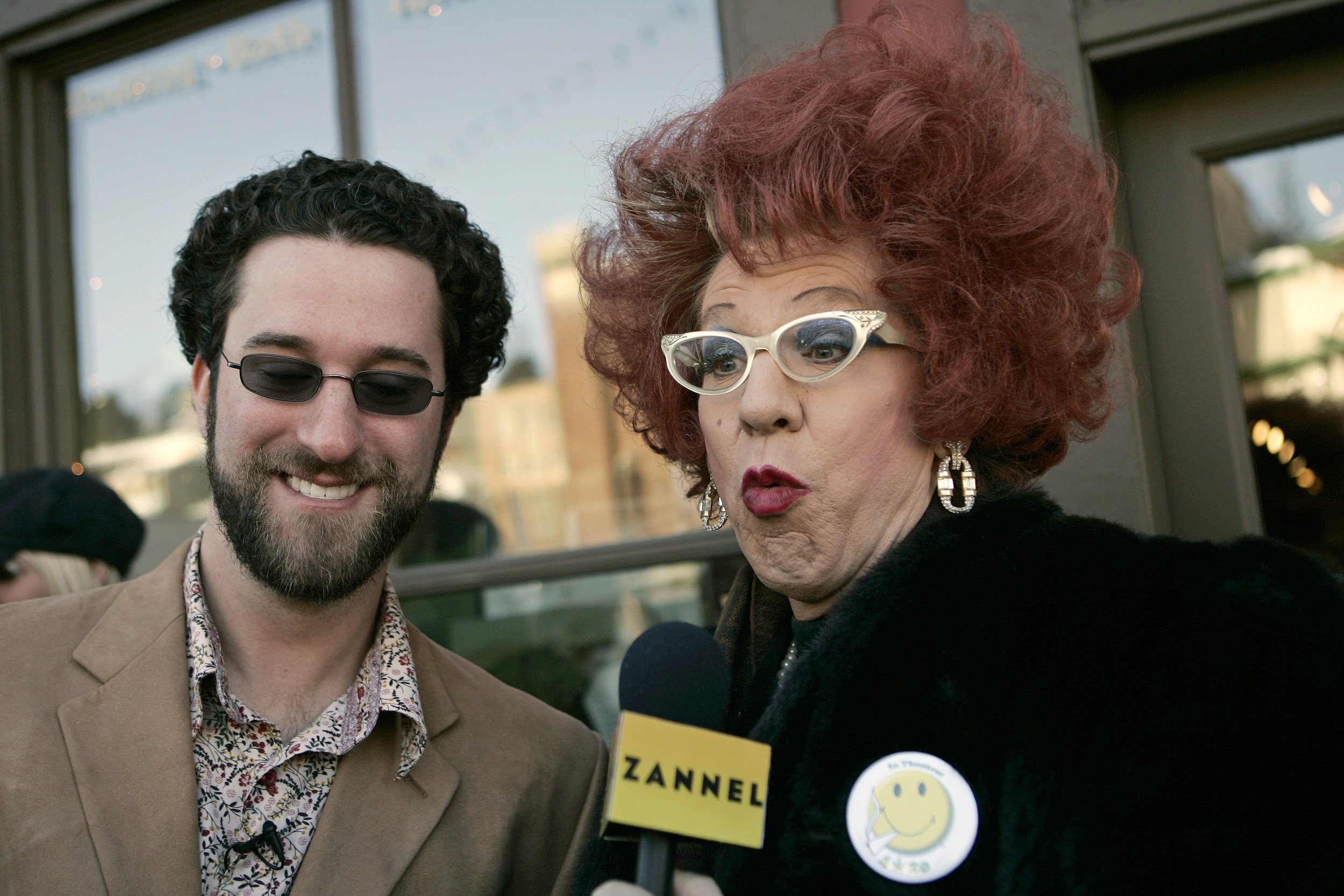 Dustin Diamond Bar Stabbing Screech From Saved By The Bell