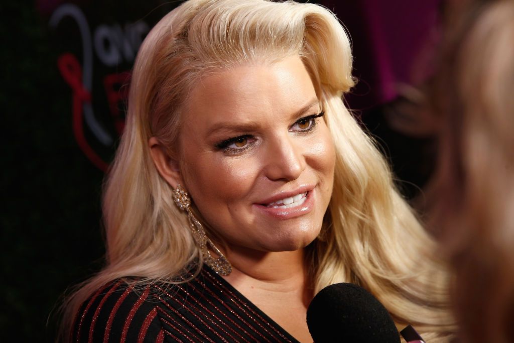 Jessica Simpson Flaunts Her Printed Pink Bikini Gained And Lost Lbs Photo