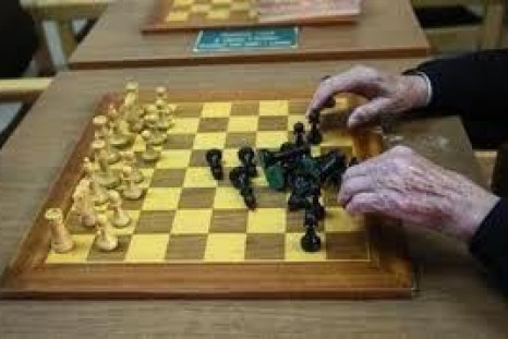 Study: Chess Experts Are Better At Viewing Game Boards, Faces and Other Visual Information 