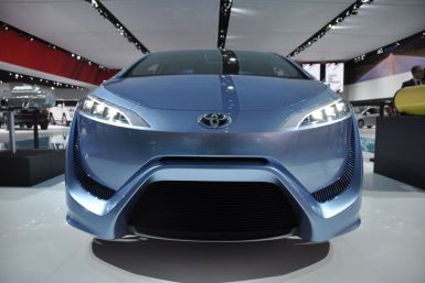 Toyota FCV-R hydrogen fuel cell concept car