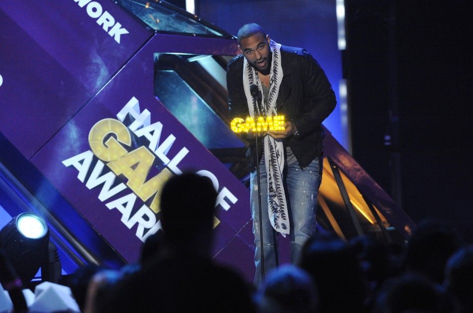 Los Angeles Dodgers Matt Kemp accepts the In It to Win It award during the Cartoon Networks Hall of Game Awards