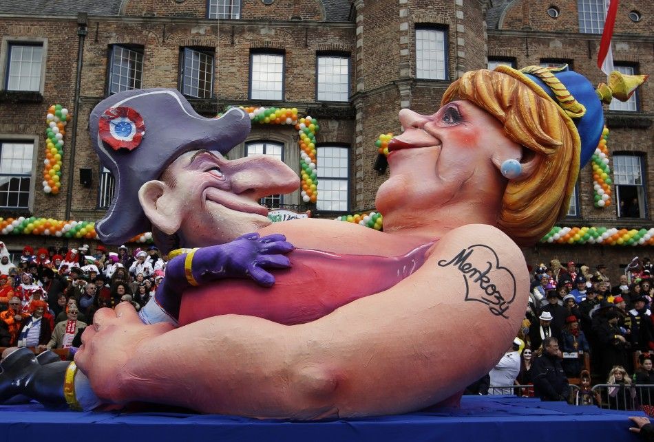 Rose Monday Street Carnival Parade, Germany PHOTOS