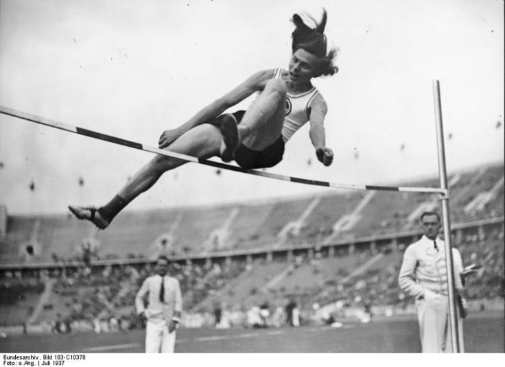 Bundesarchiv_Bild_183-C10378,_Hermann_Ratjen_alias_'Dora_Ratjen'