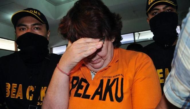 UK Won’t Help British Grandmother Facing Death Penalty In Indonesia For ...