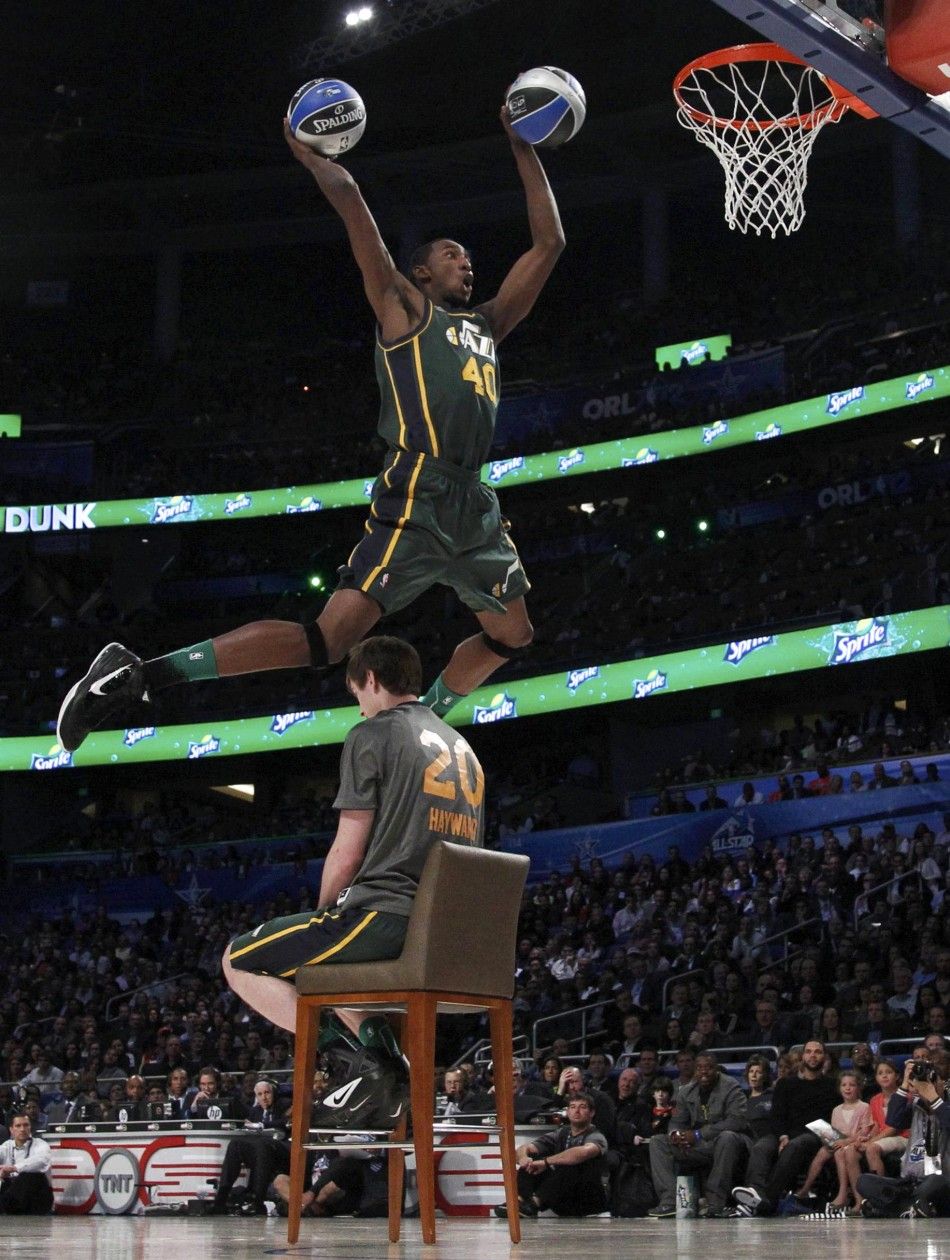  Utah Jazz Evans competes in the slam dunk contest
