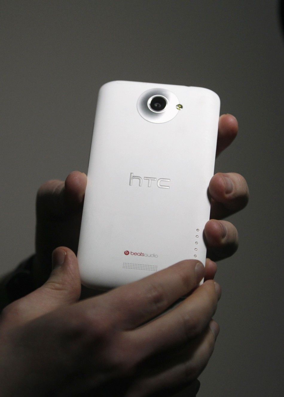  HTC One X