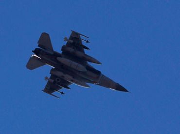 Israeli f16 jet fighter
