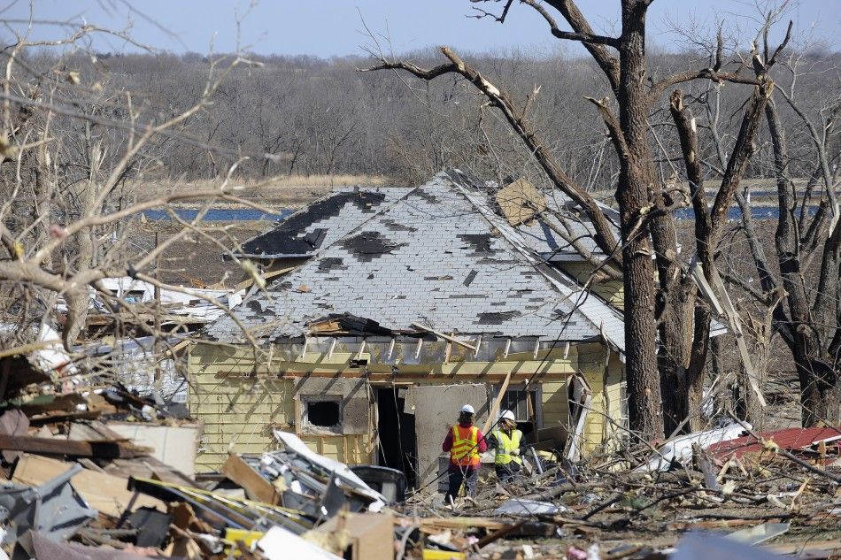 Massive Storm System Tears Through Midwest
