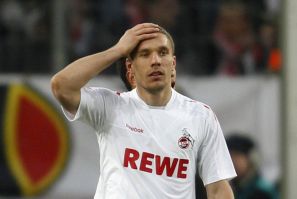 The latest Arsenal transfer news concerns rumored interest from AC Milan and Inter in Arsenal target Lukas Podolski