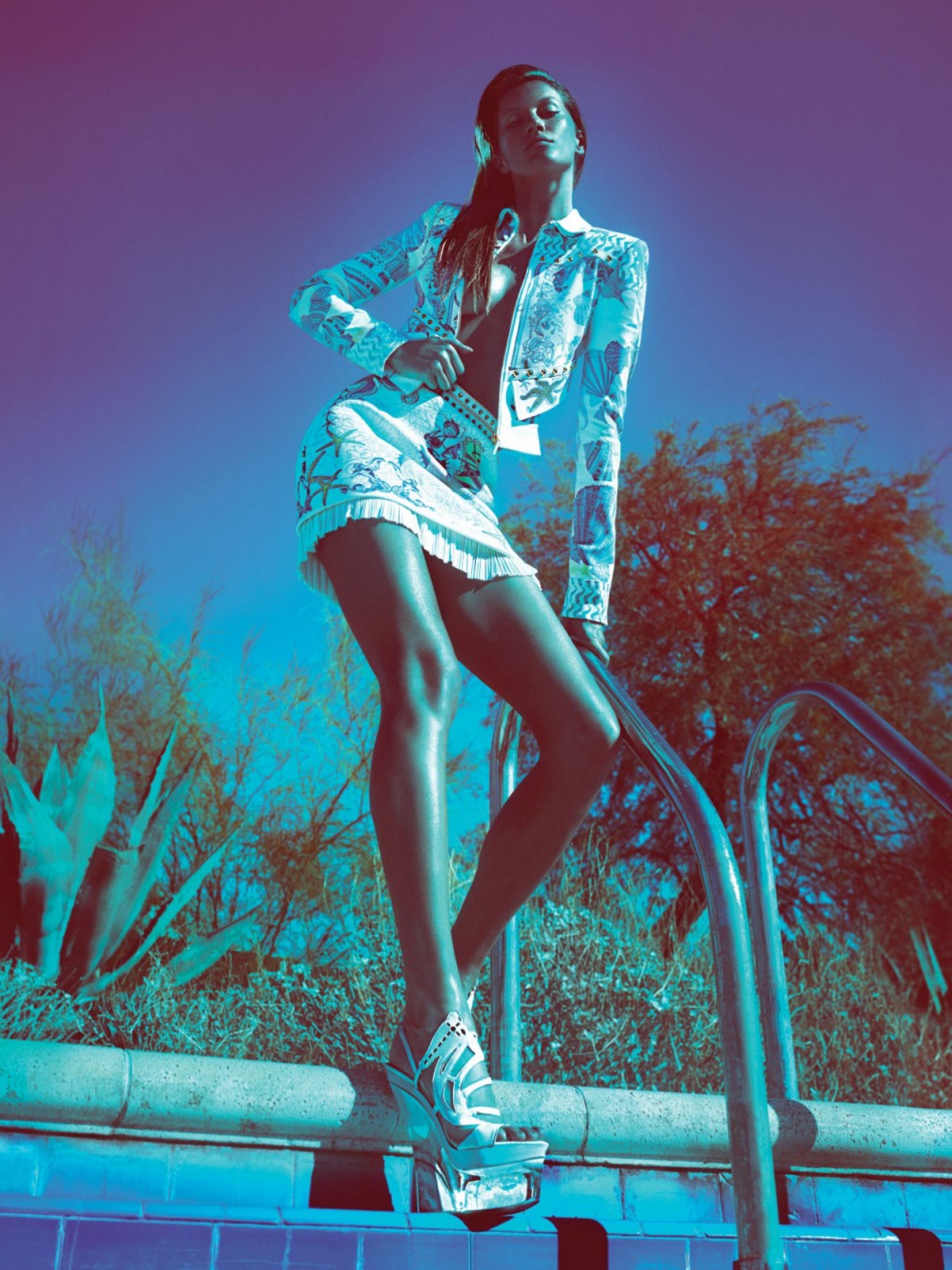 Complete Look Gisele Bundchen Sizzles in Versace SpringSummer Campaign