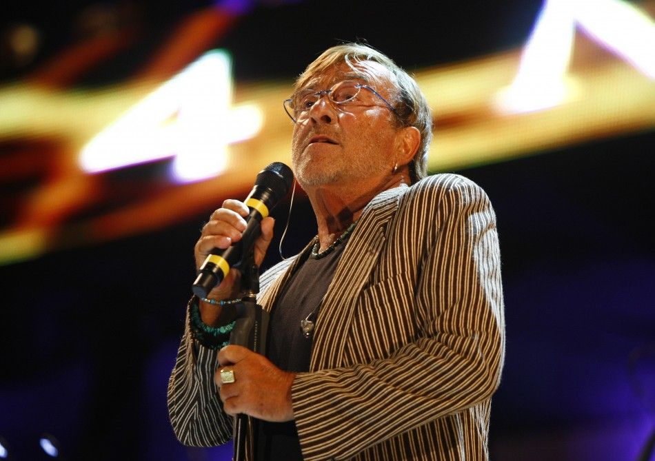 Lucio Dalla Prolific Italian Singer Songwriter of Caruso Dies