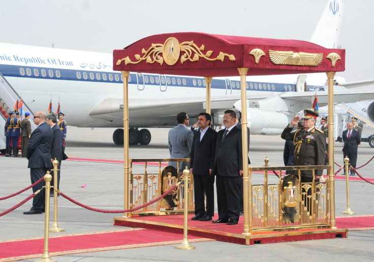 Presidents Ahmadinejad and Morsi in Cairo