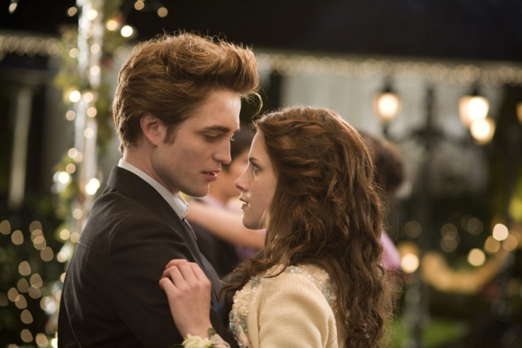 Robert Pattinson and Kristen Stewart