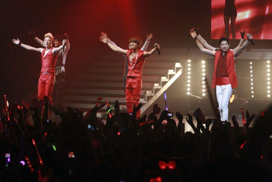 JYJ performing in Santiago, Chile