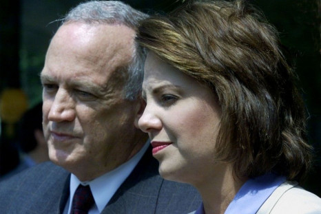 JOHN AND PATSY RAMSEY ADDRESS MEDIA AFTER POLICE INTERVIEW.
