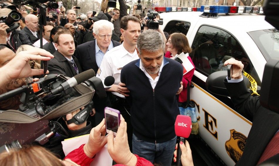 Clooney arrest