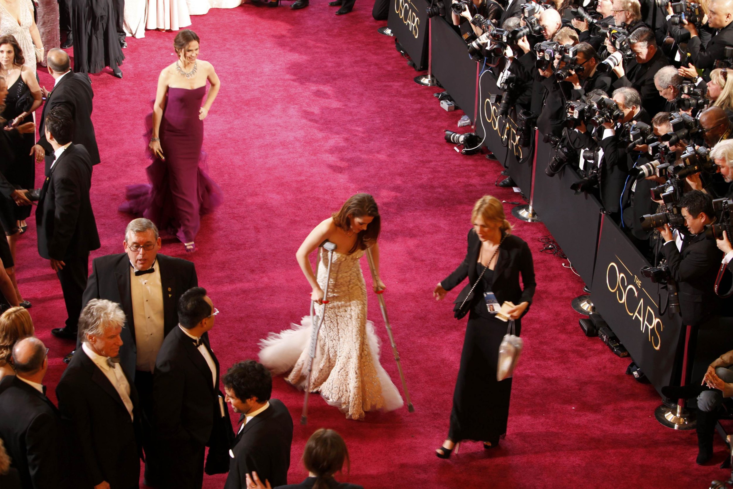 Kristen Stewart Arrives At The Oscars