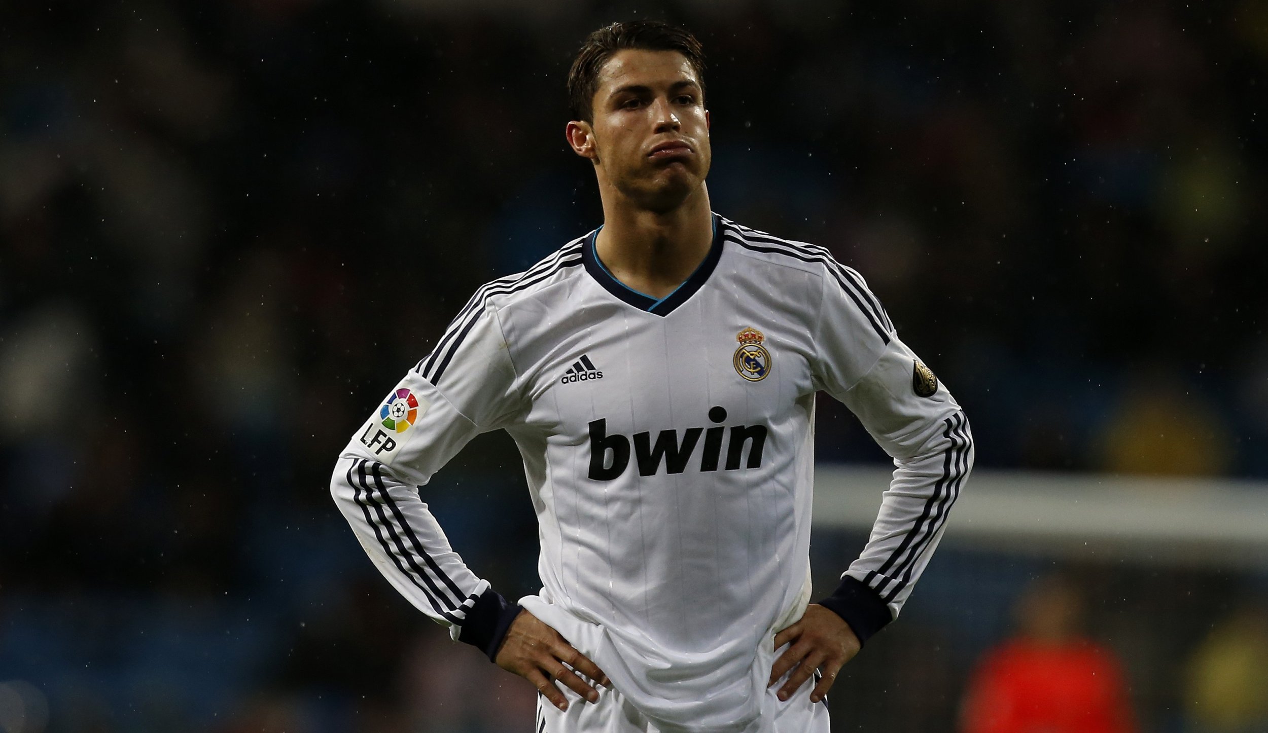 Real Madrid Transfers: A possible way to afford Cristiano Ronaldo's wages