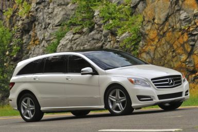 A 2011 Mercedes-Benz R-Class Station Wagon is parked.