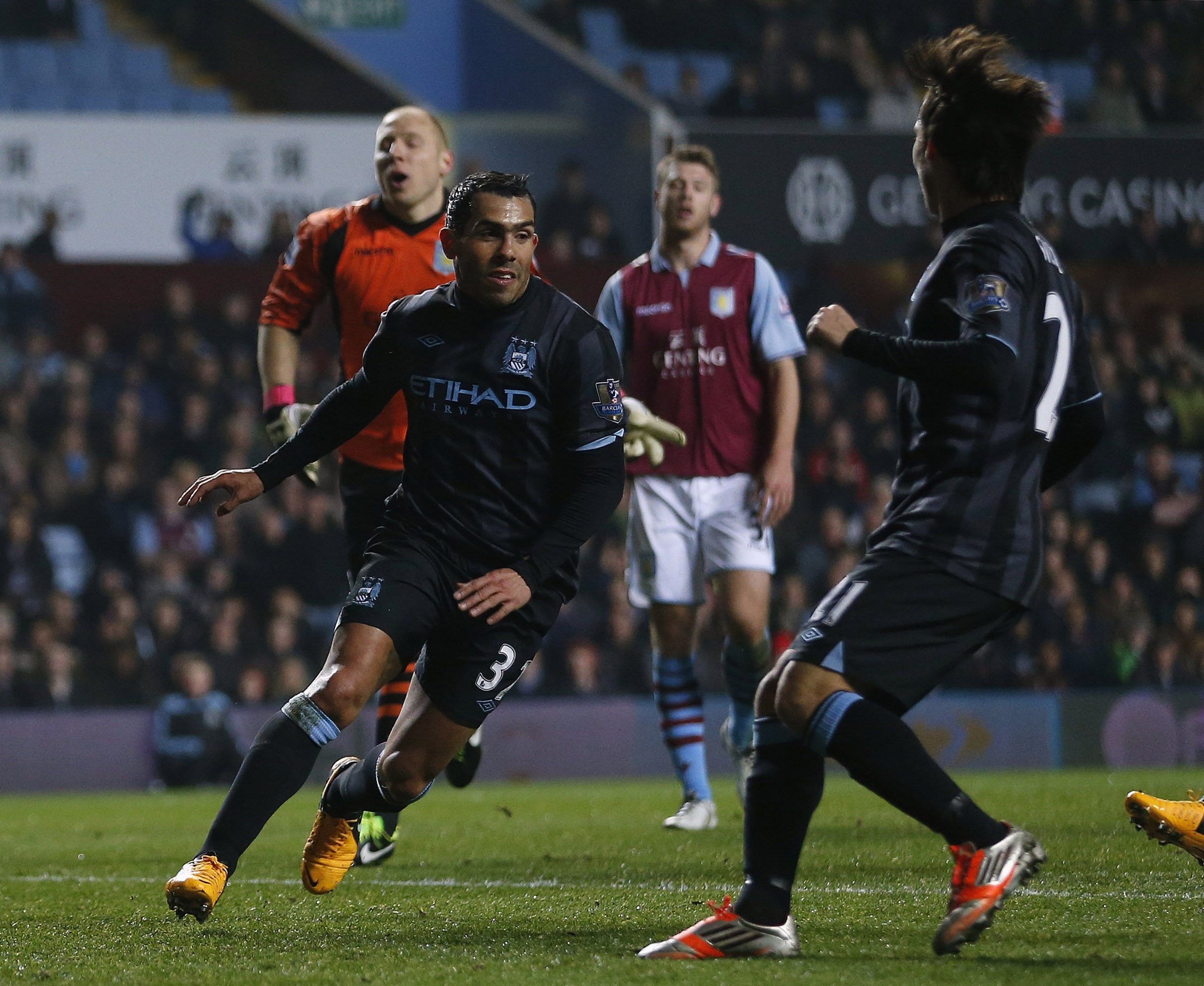 VIDEO Manchester City 1-0 Aston Villa: Highlights; Tevez Strike Keeps ...