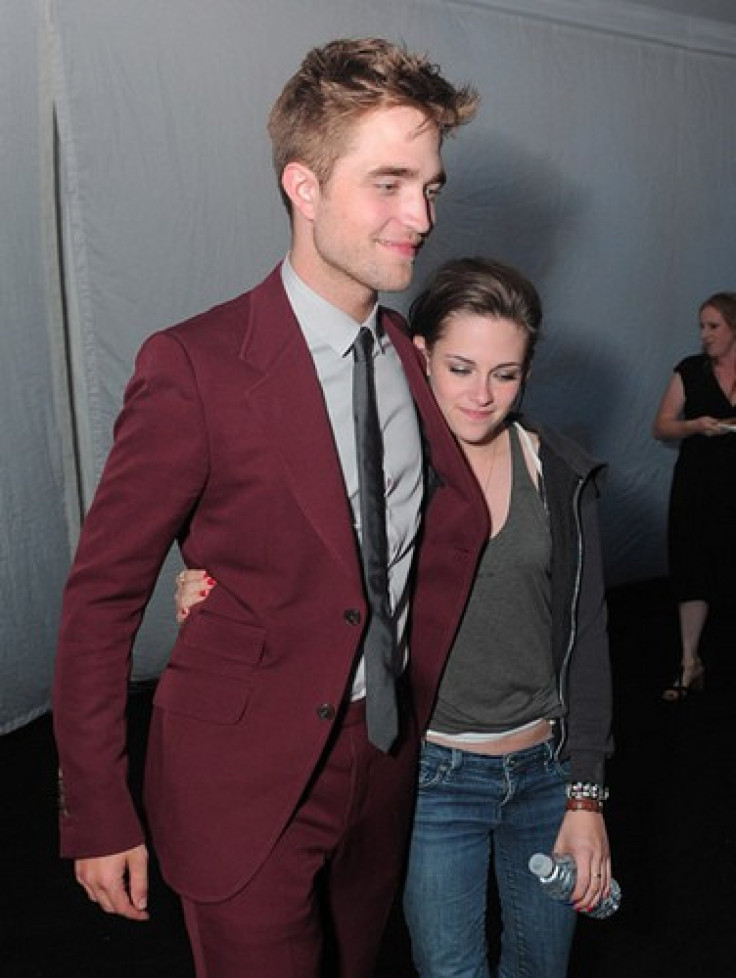 Robert Pattinson and Kristen Stewart