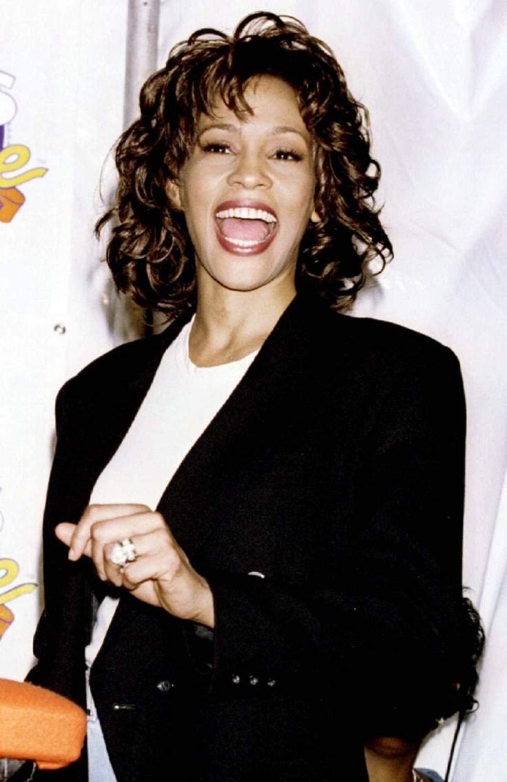 Whitney Houston 