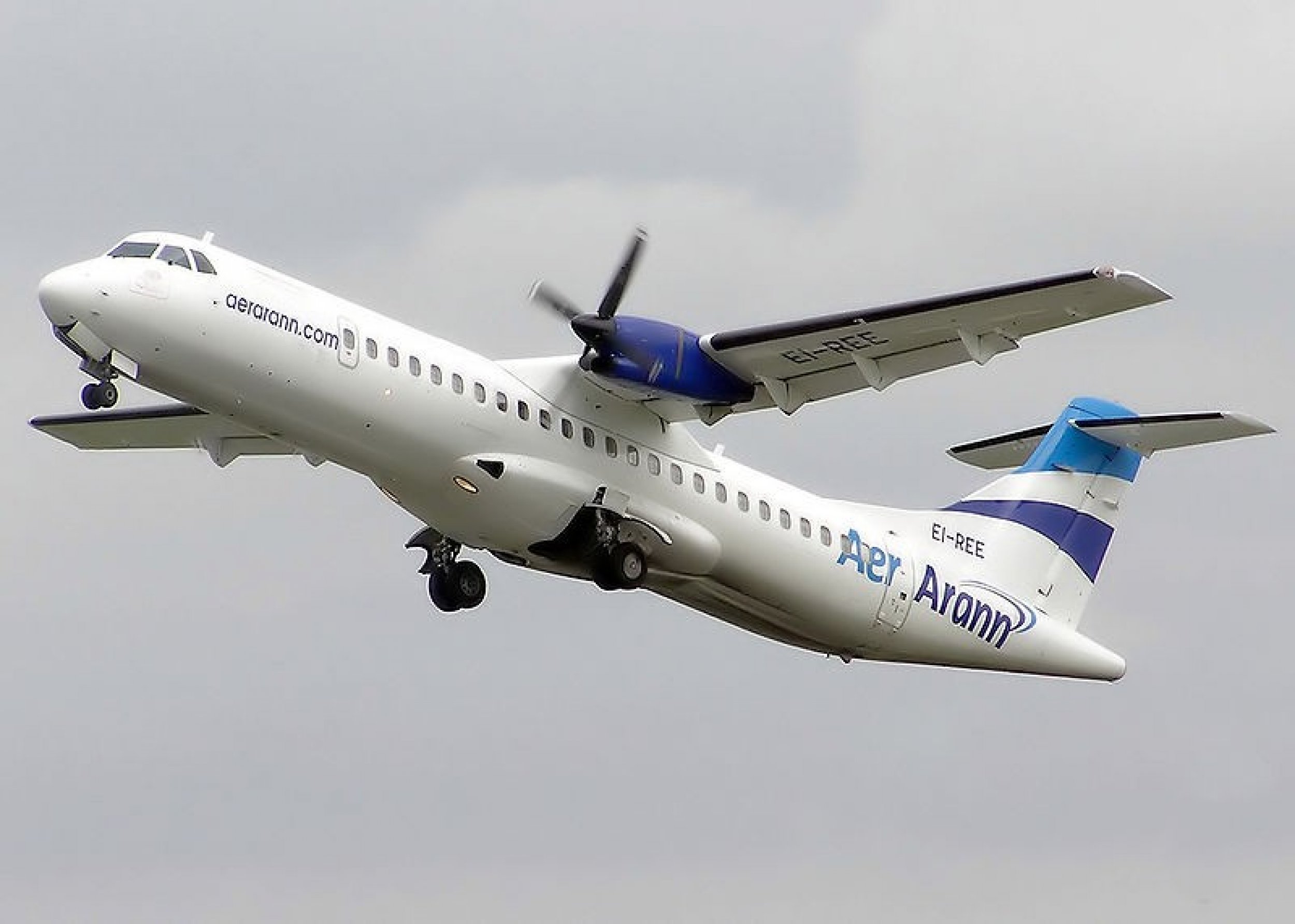 Siberian Plane Crash Kills 32 | IBTimes