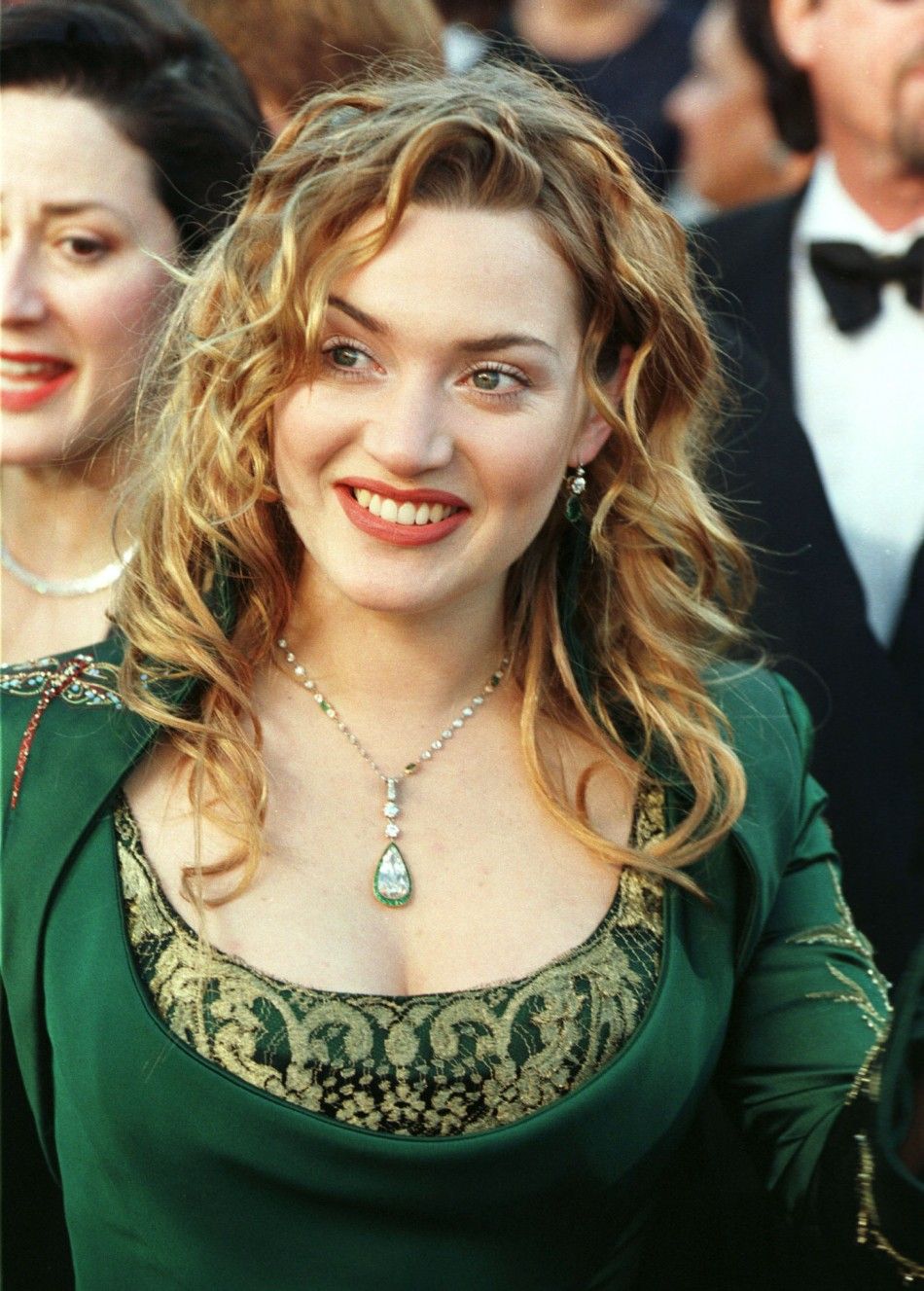 Kate Winslet on Leonardo DiCaprio Hes Fatter Now Is She Right 