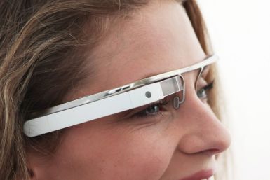 Google Glasses: Hacker Creates 'Project Glass' Eyewear, Watch Homemade Goggles In Action [VIDEO] 