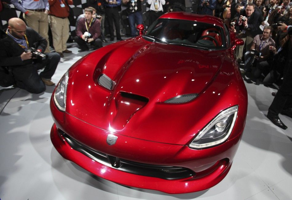 The new SRT 2013 Viper seen from the front at the New York International Auto Show 2012.