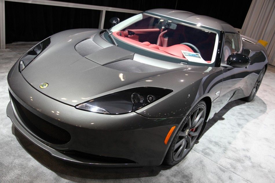 A Lotus Evora from the front at the New York International Auto Show 2012.