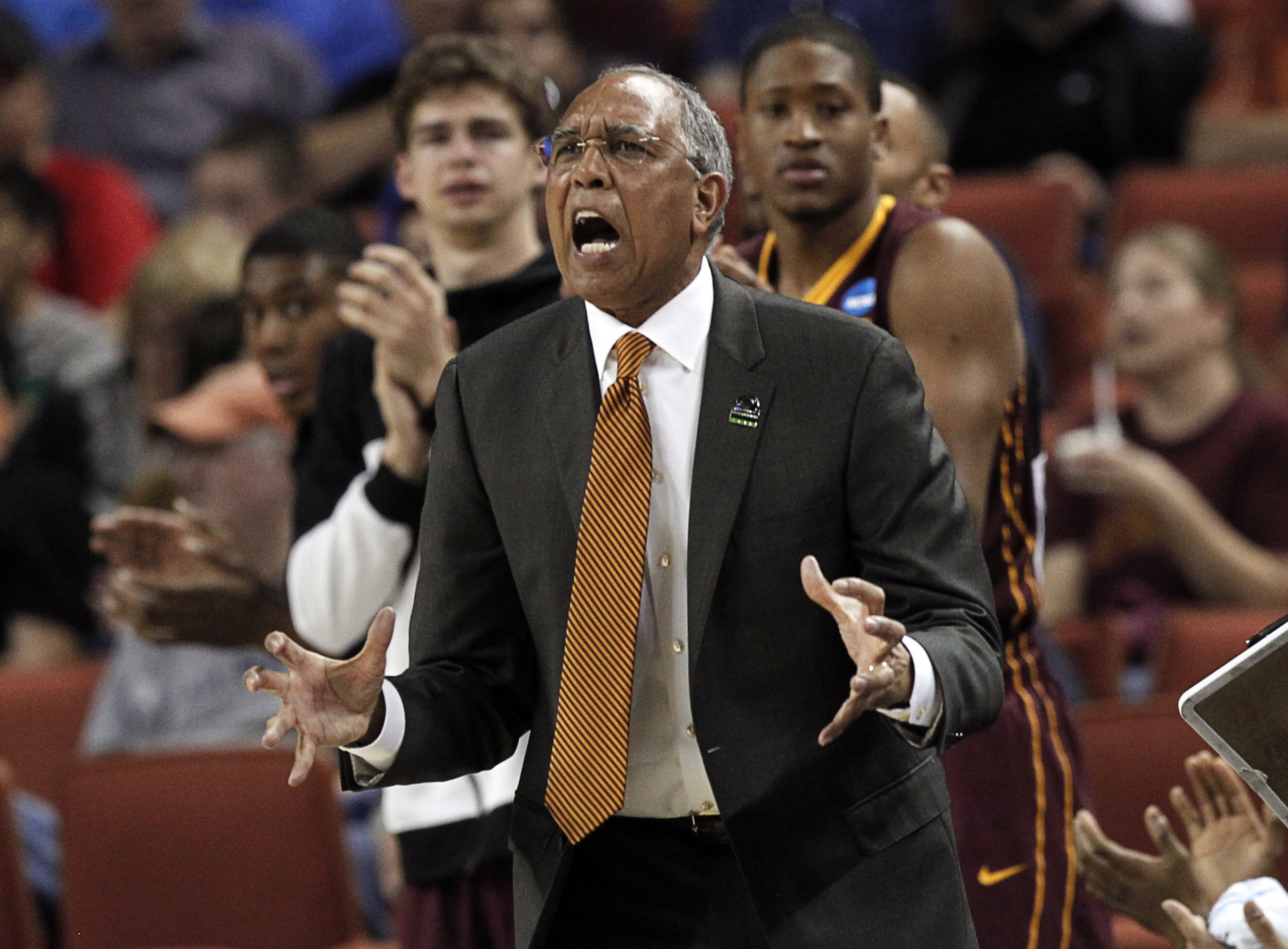 Coach Tubby Smith Fired From University of Minnesota Golden Gophers One ...