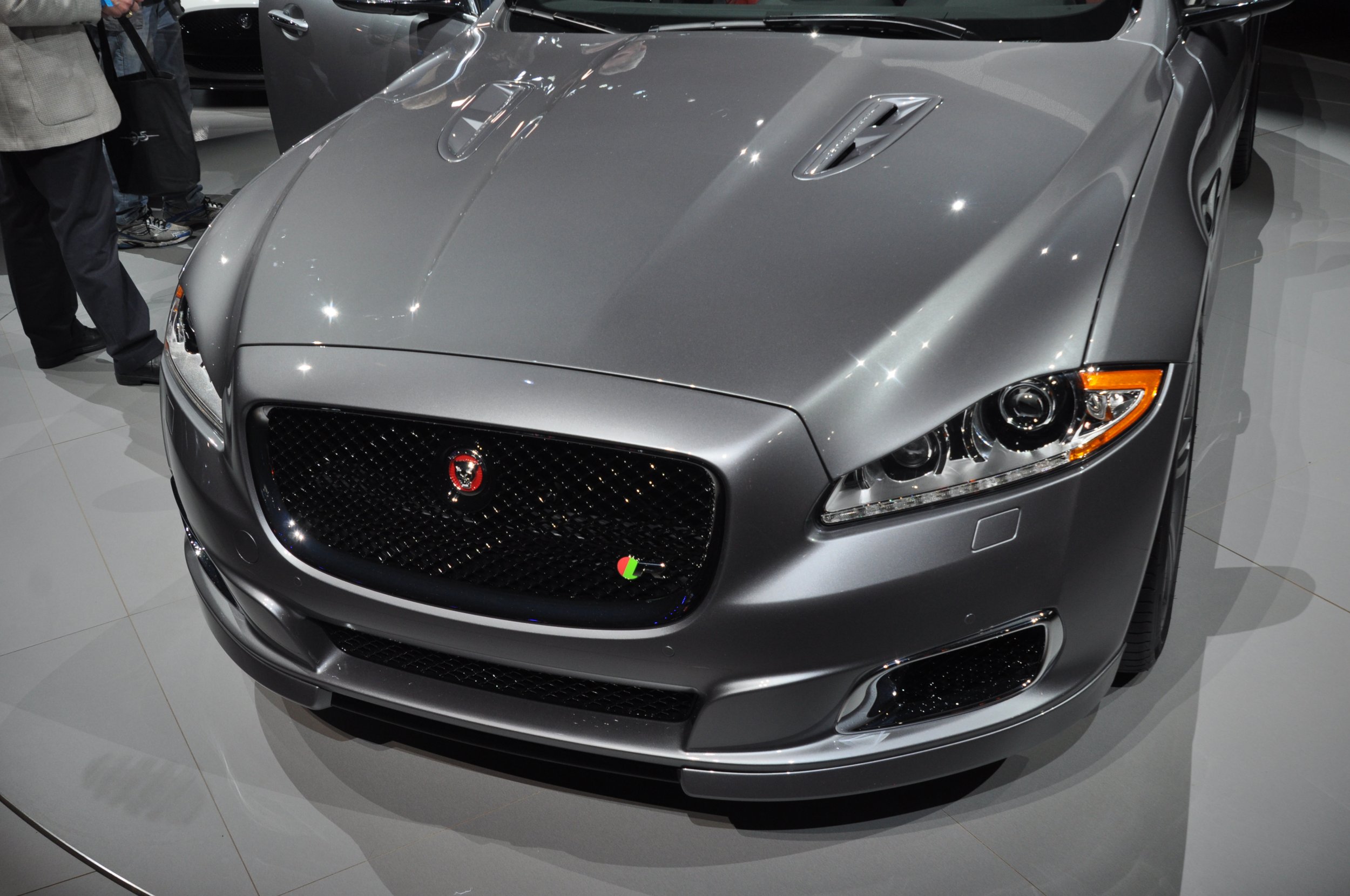 2014 Jaguar XJR Sedan