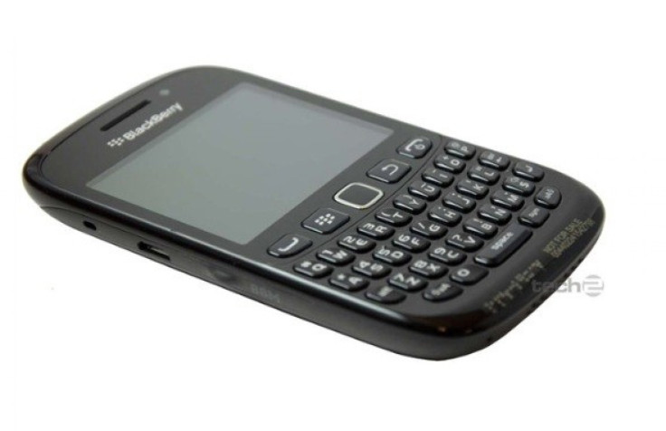 BlackBerry Curve 9220 Comes To India: What The New Device Means For Indian Social Culture