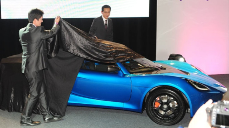 Detroit Electric unveils 2013 electric sports car