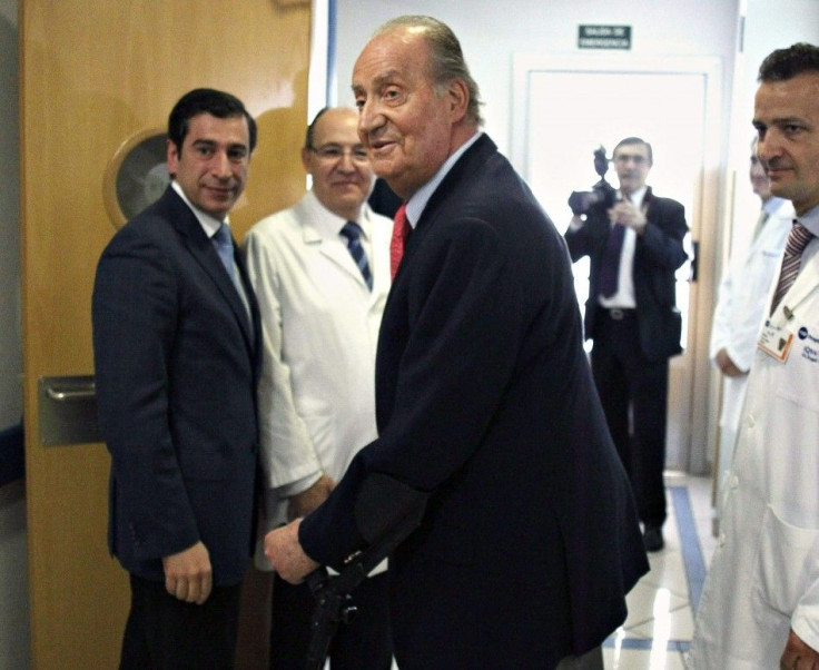 Spain&#039;s King Juan Carlos leaves the hospital after being discharged in Madrid