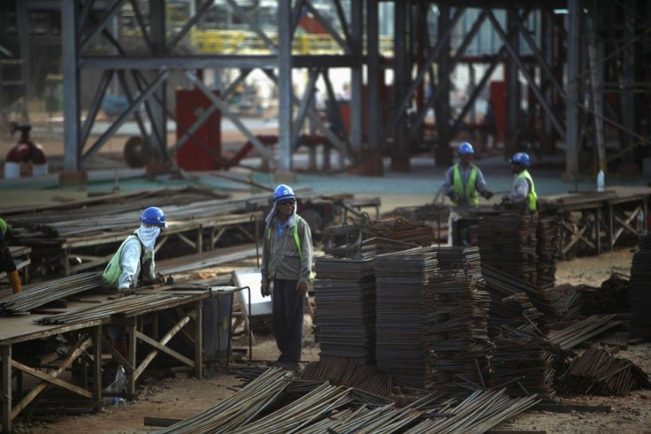 Chinese workers who are exposed to silica dust in mines, and pottery and gemstone factories suffer not only from respiratory illnesses, but are at higher risk of contracting heart and infectious diseases and cancer, researchers in China have found.