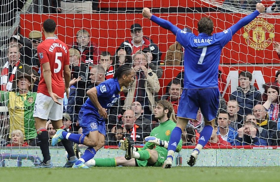 Manchester United 4-4 Everton: Highlights As United Concede Two Late ...