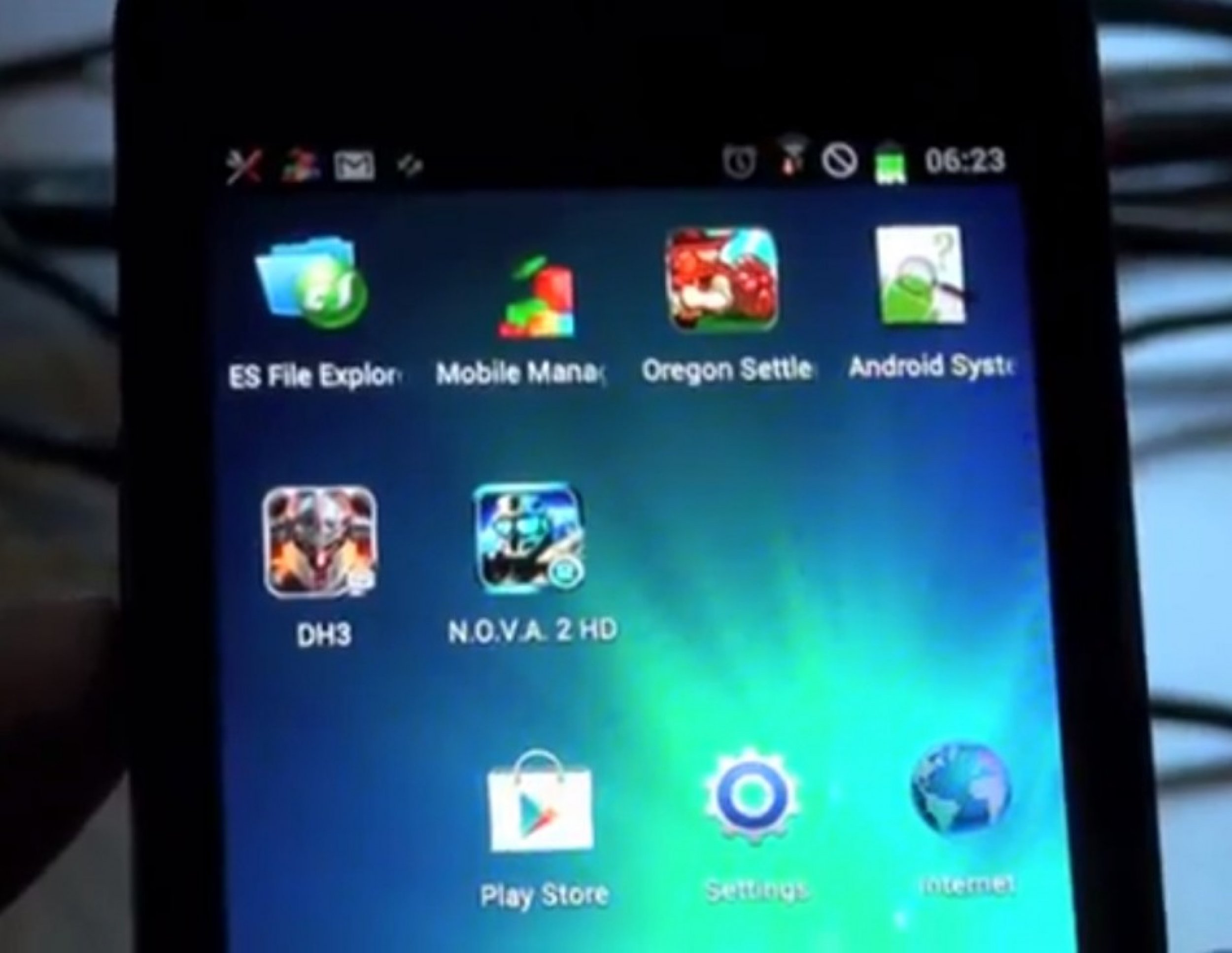 Samsung Galaxy S3 - Top of Screen
