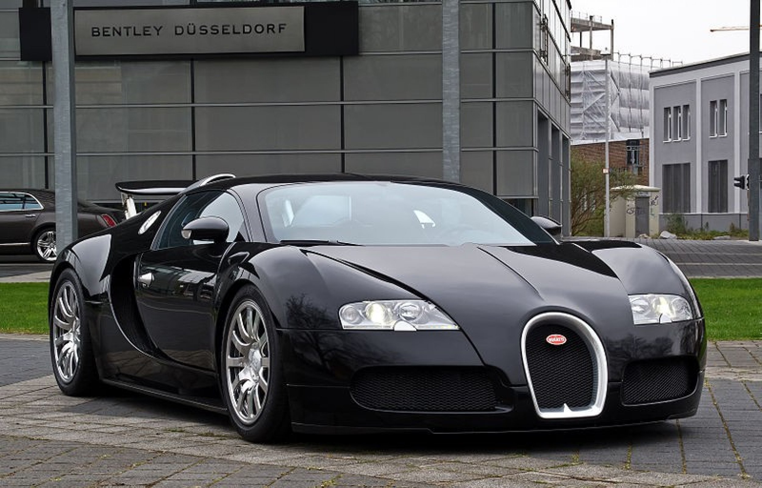 1.Bugatti Veyron Super Sport