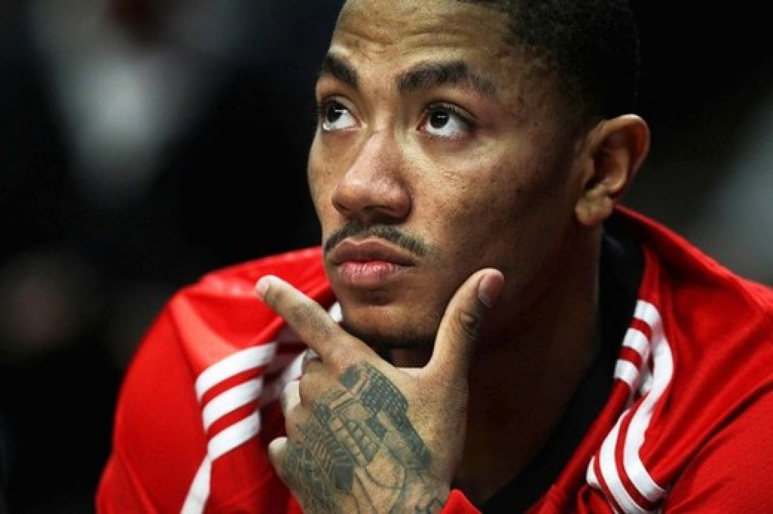 Chicago Bulls Fan Sues Derrick Rose, Blames Being Obese, Depressed On