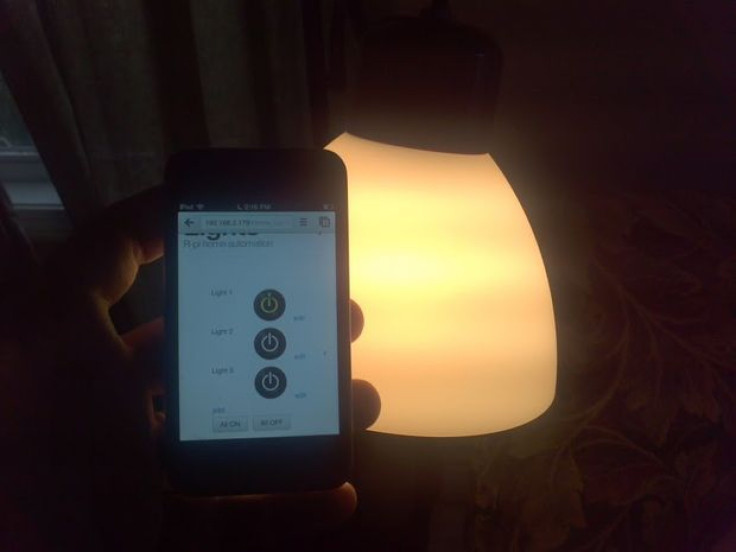 Raspberry Pi Light Controller 