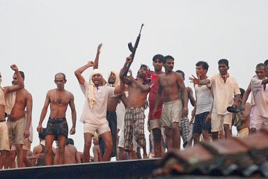 Rioting prisoners in Sri Lanka