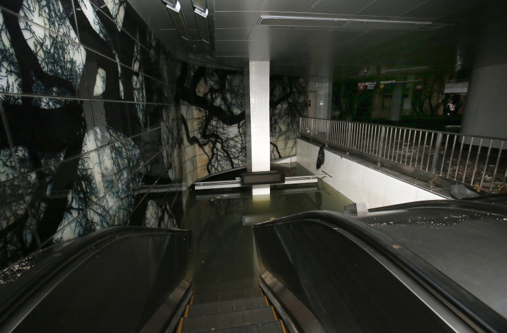 South Street Ferry Subway Station Escalator Before