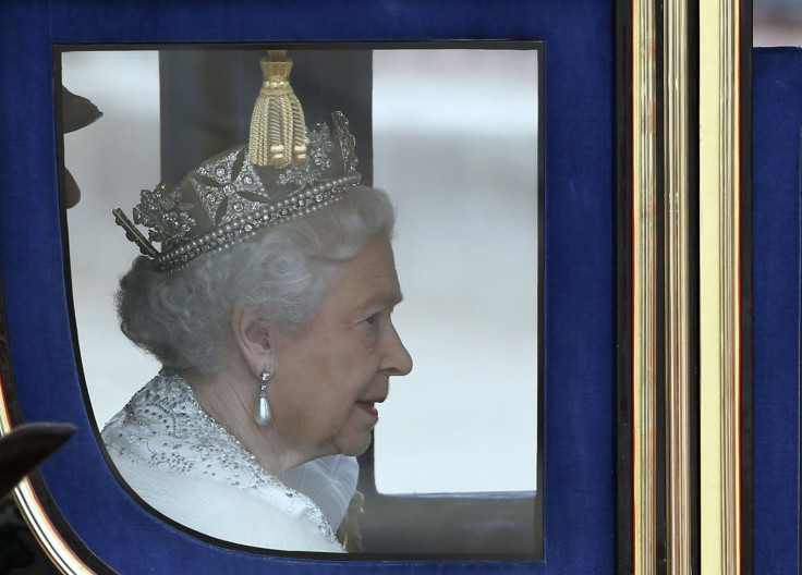 Queen Elizabeth in carriage