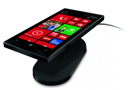 Nokia Lumia 928 With Charger