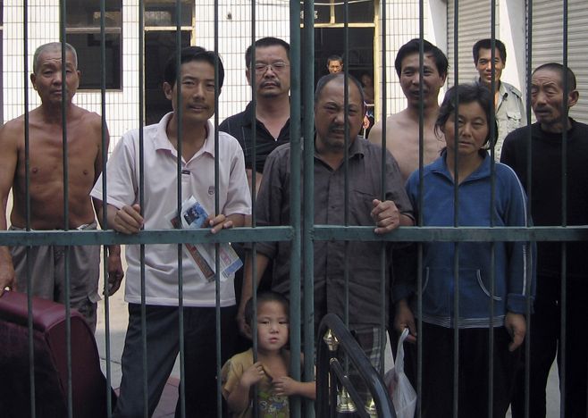 Amnesty International Warns China's Labor Camps Are Revived As 'Black ...