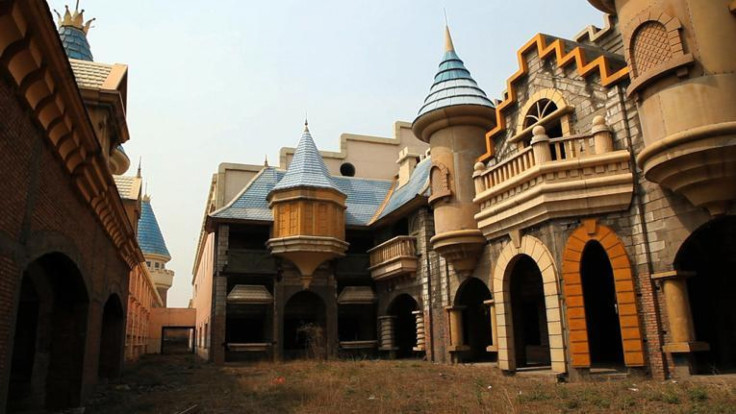 Abandoned Wonderland Beijing Amusement Park