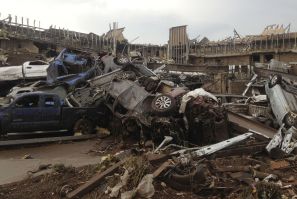 Oklahoma tornado wreckage 